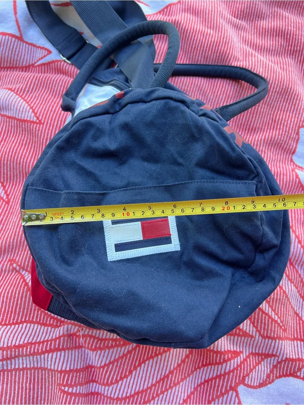 Tommy Hilfiger large tommy