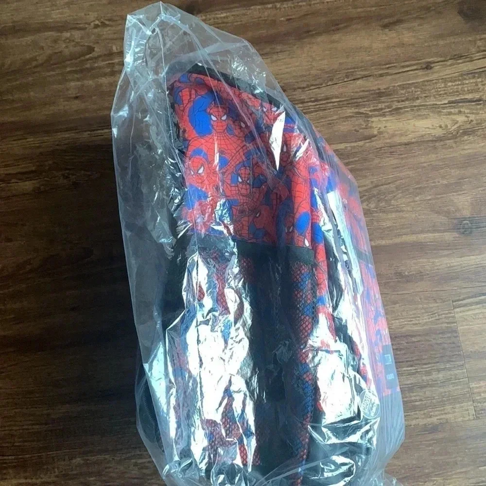 Marvel igloo spider