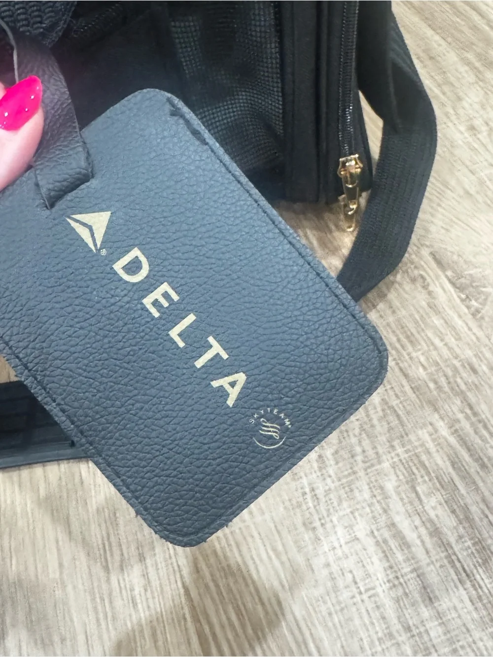 Delta deluxe pet
