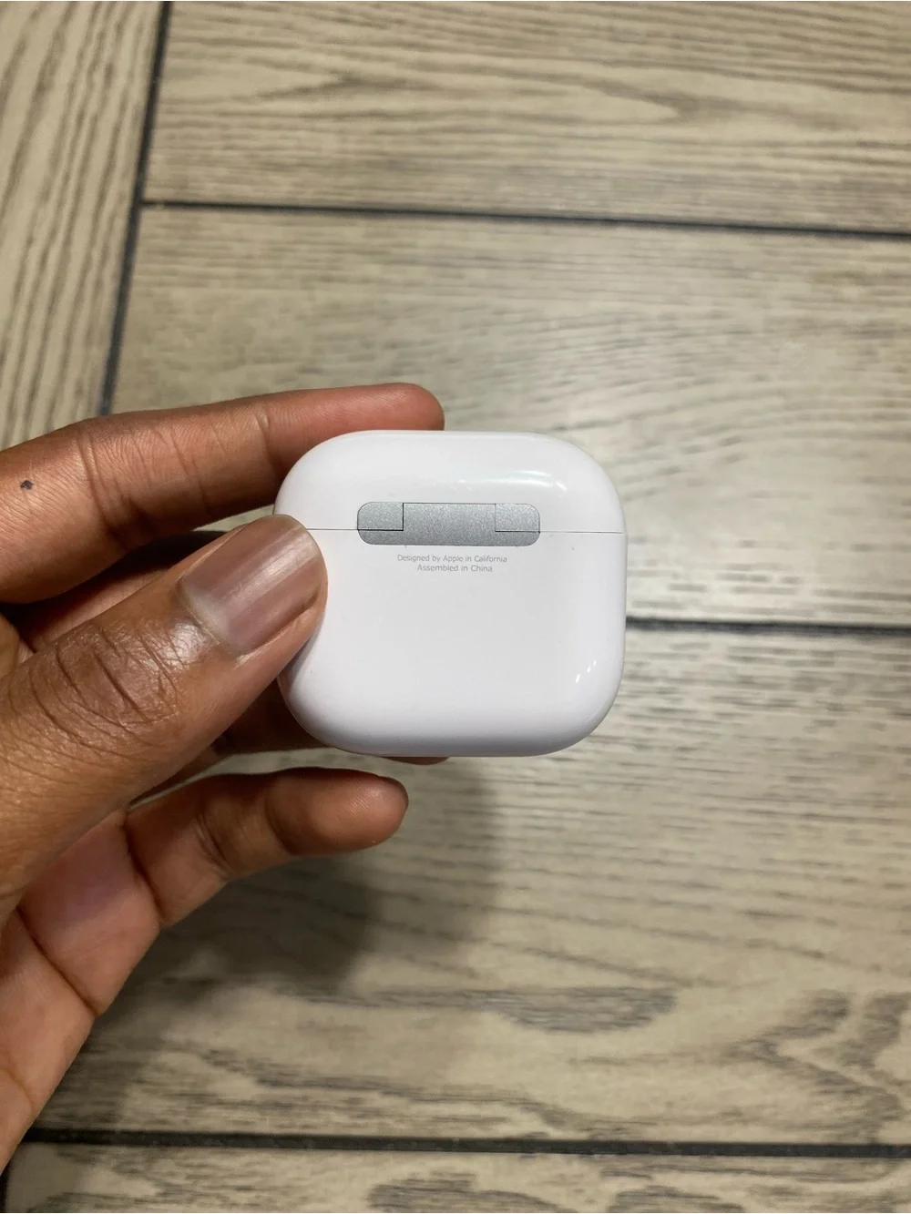 Apple wireless earbuds