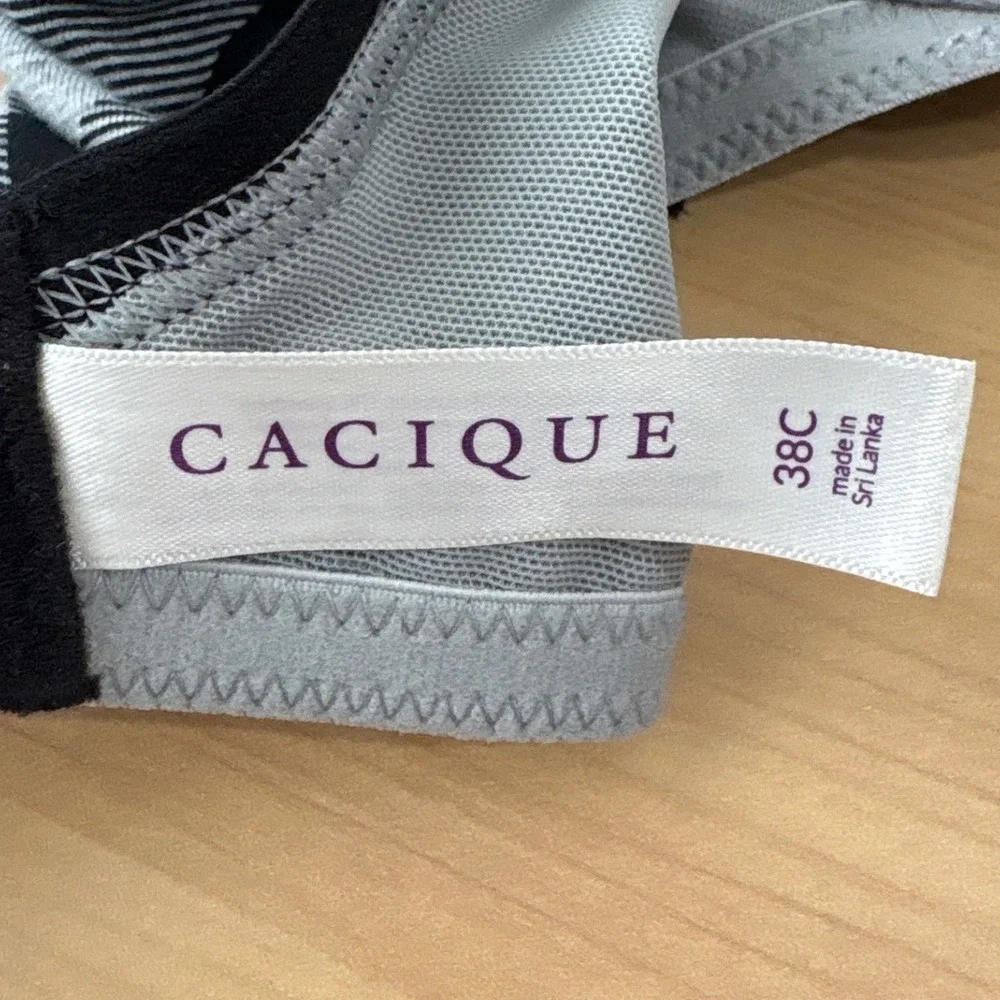 Cacique shirt bra