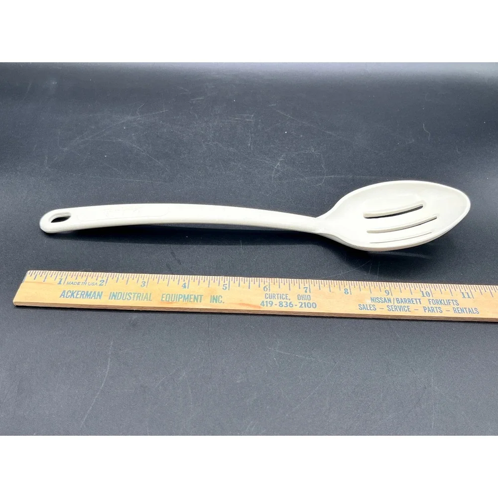 Pyrex vintage accessories