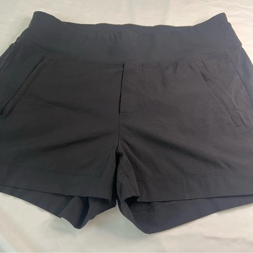 Athleta Women's‎ Black Athletic Shorts
