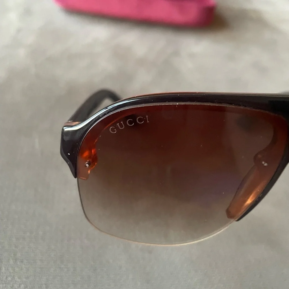 Vintage Gucci Black and Brown Gradient Sunglasses