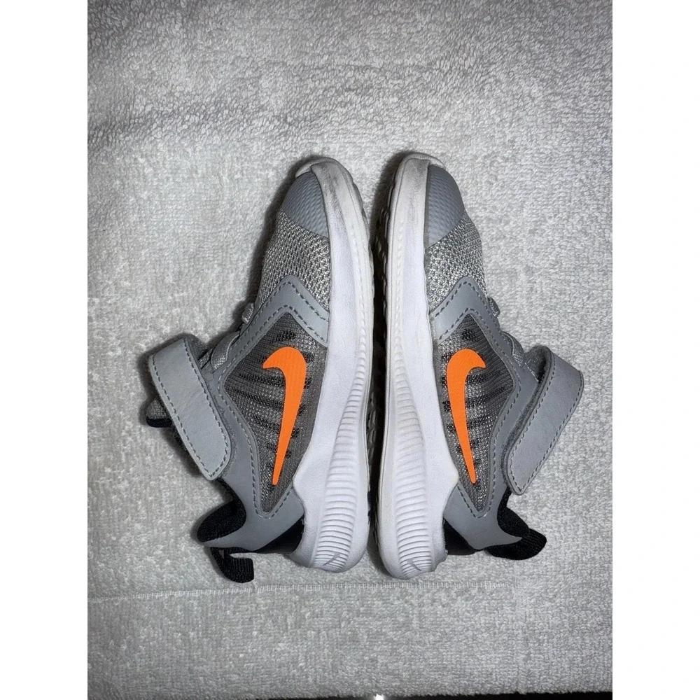 Nike Downshifter 10 Sneakers Boys Toddler Size 5C‎