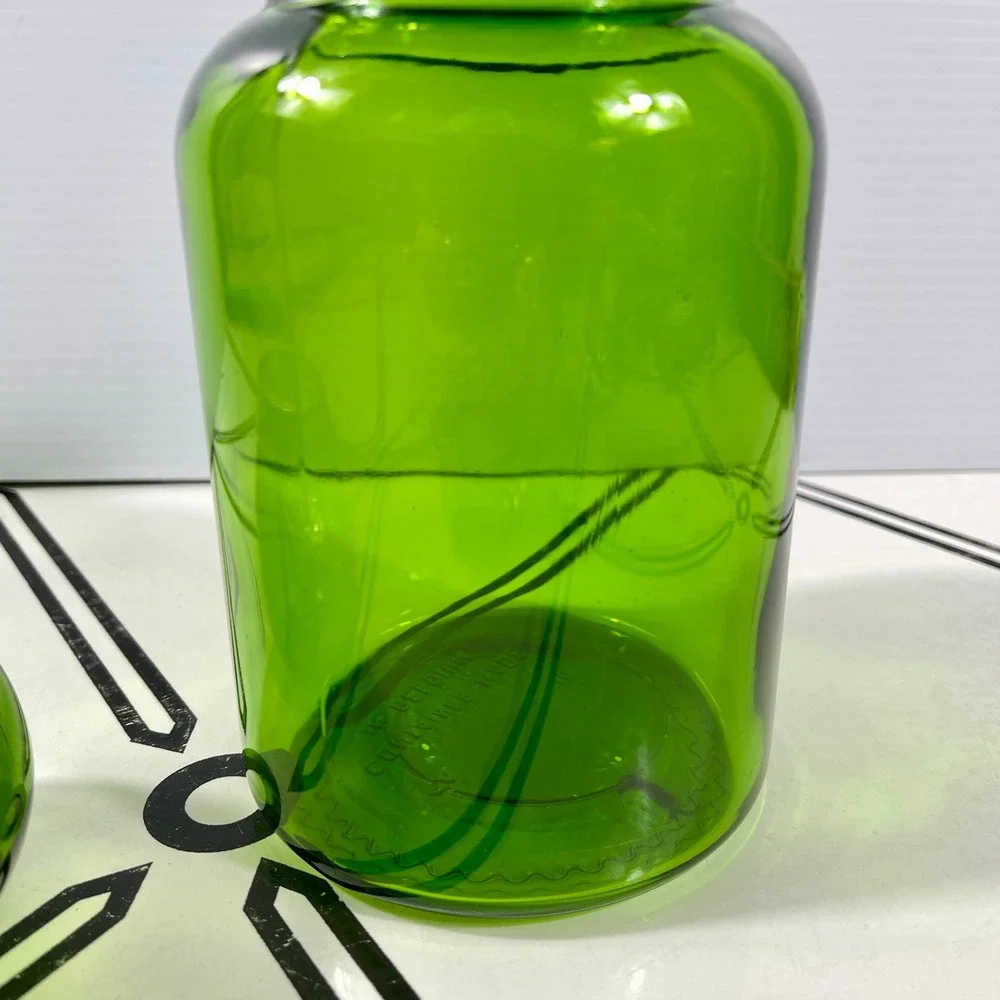 N/A vintage green