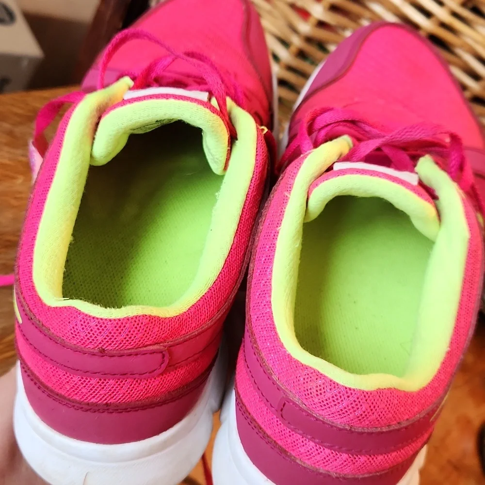 Nike preowned good