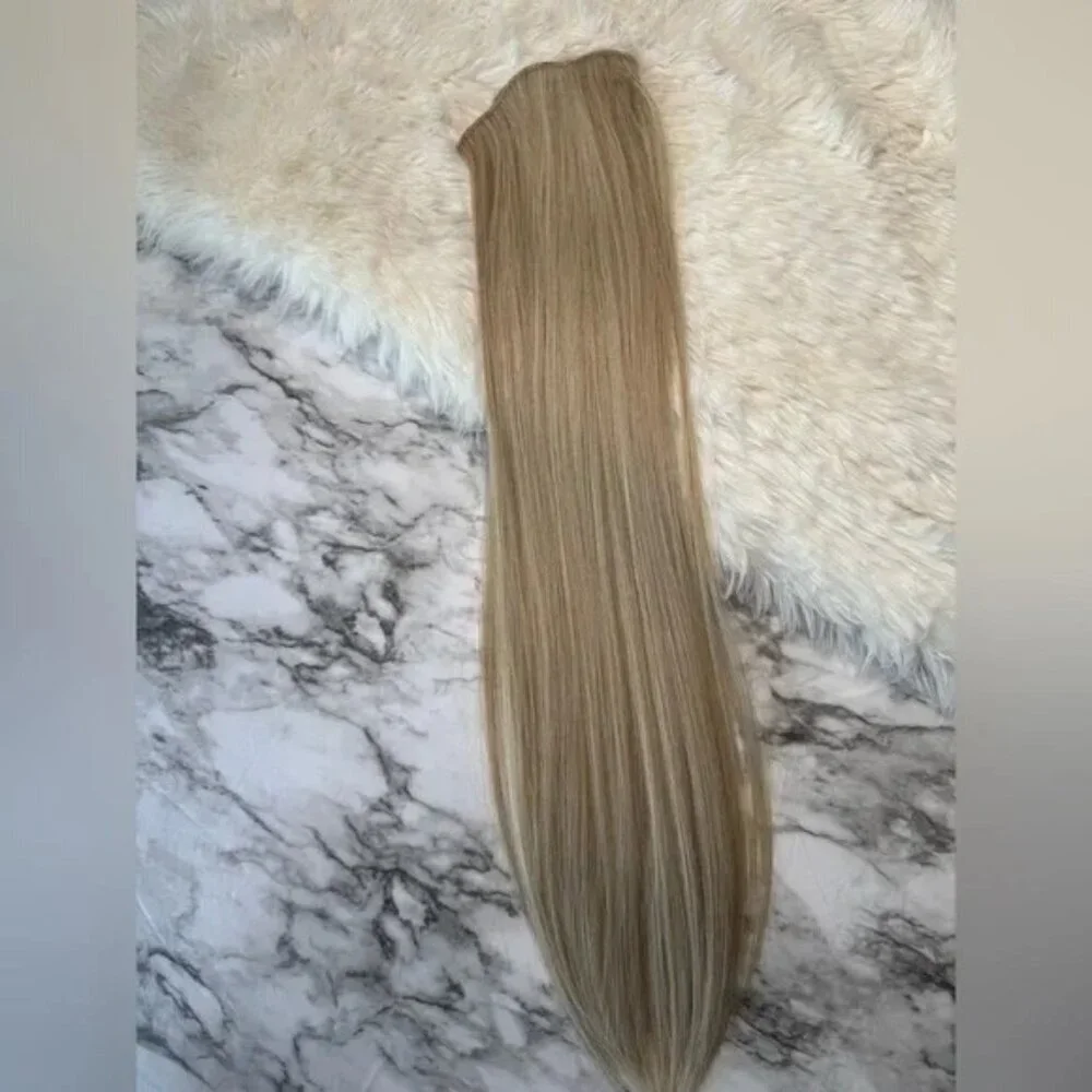 N/A clip hair