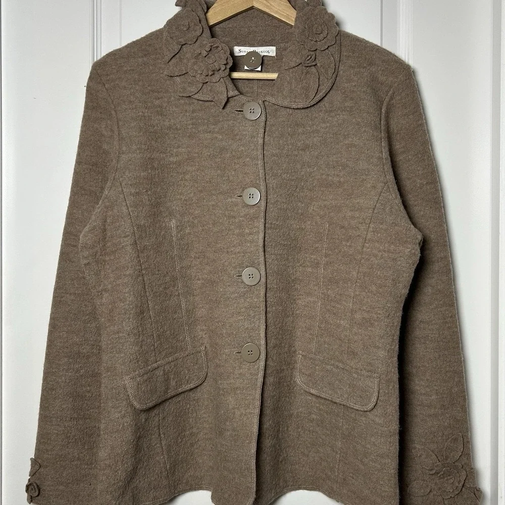 Susan Bristol Vintage 100% Wool Taupe Floral Appliqué Collar Faux Pocket Jacket