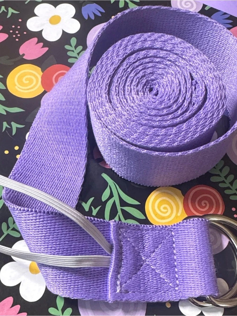 NWT & wrapping TRIDEER extra long purple leash. It measures 95” in total.