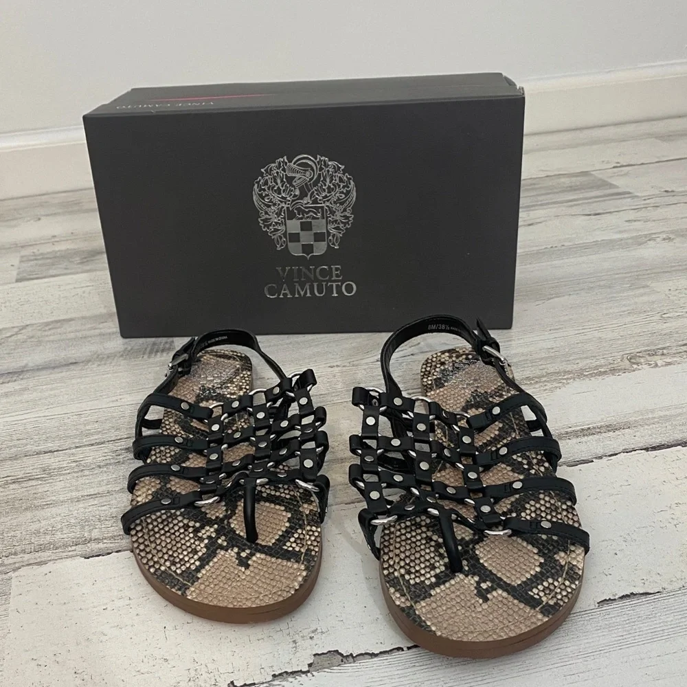 Vince Camuto vince camuto