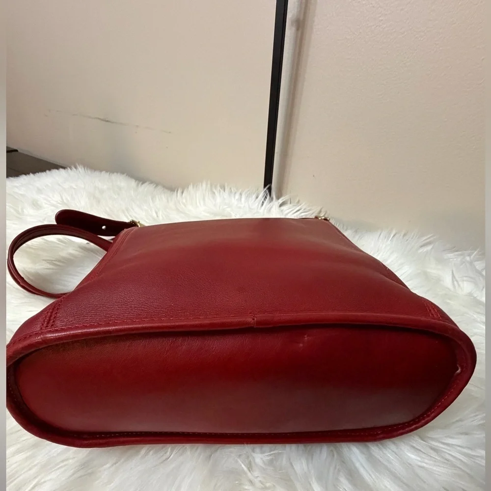 Coach chic red