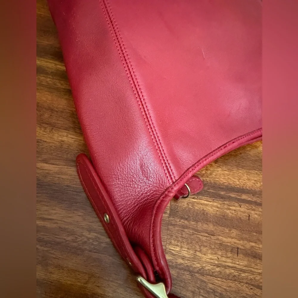 Coach chic red