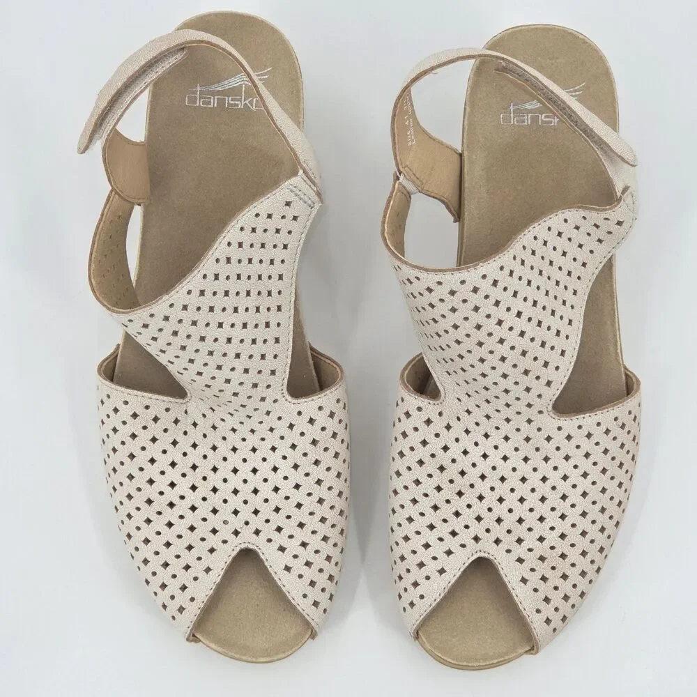 Dansko Teagan Leather Sandals Womens Size 41 White Slingback Neutral  Granny