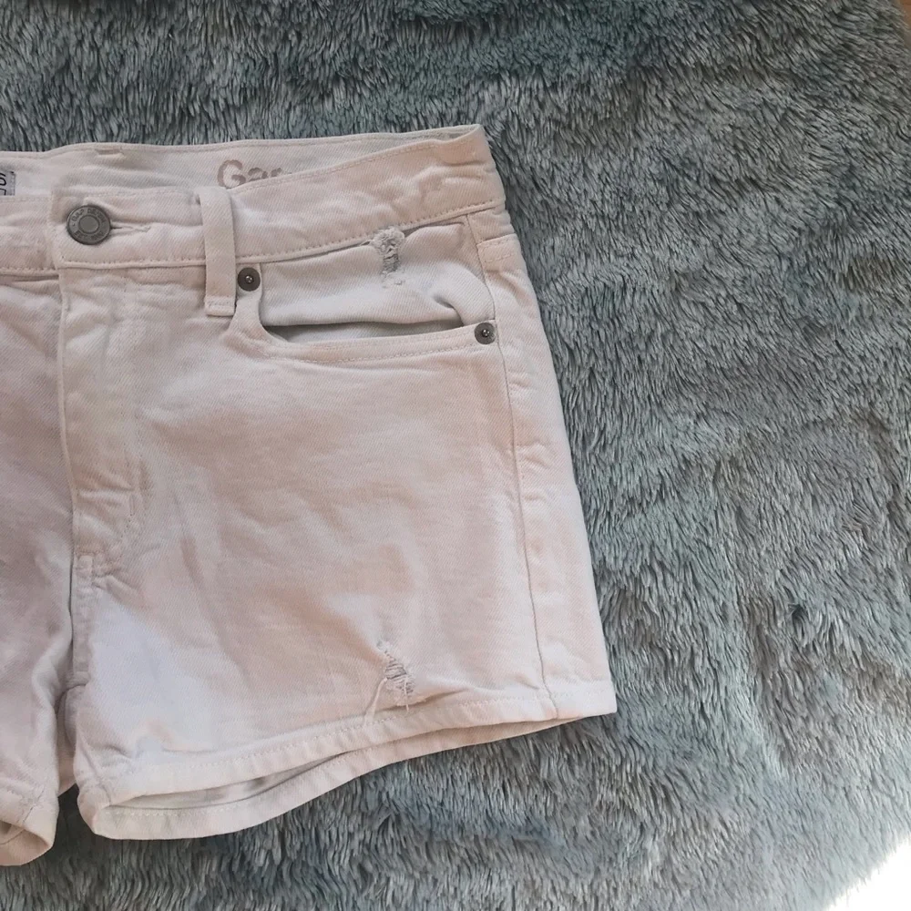 GAP sim shortie