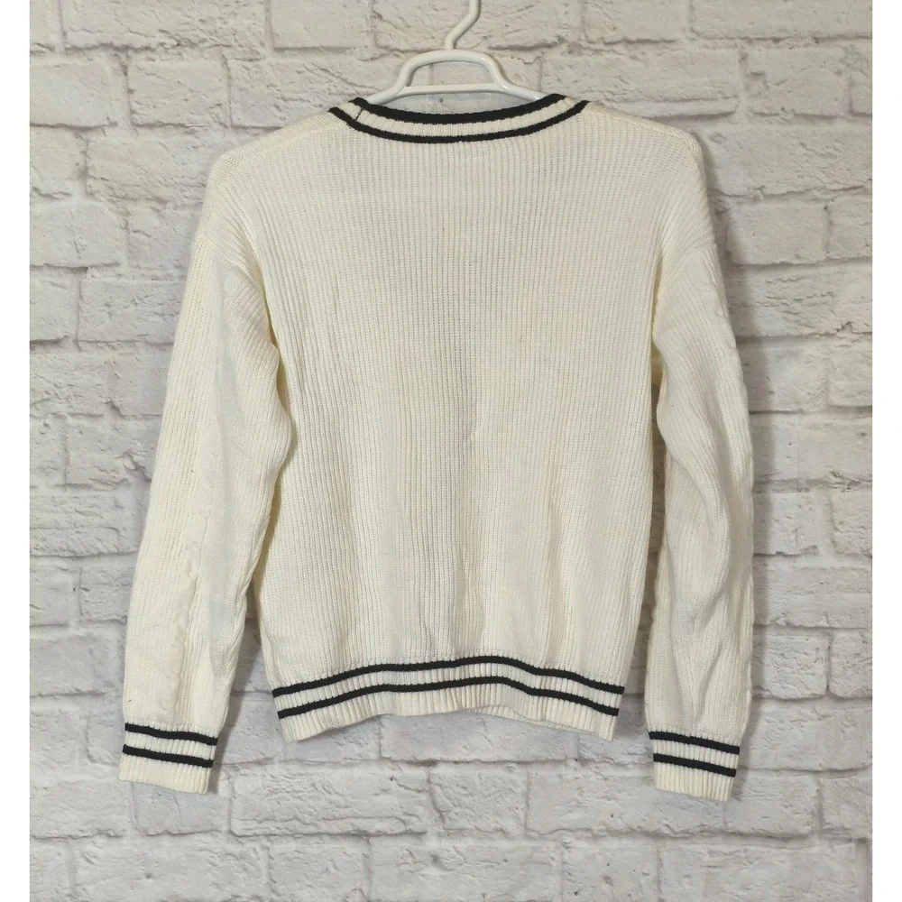 Taylor Swift cream navy