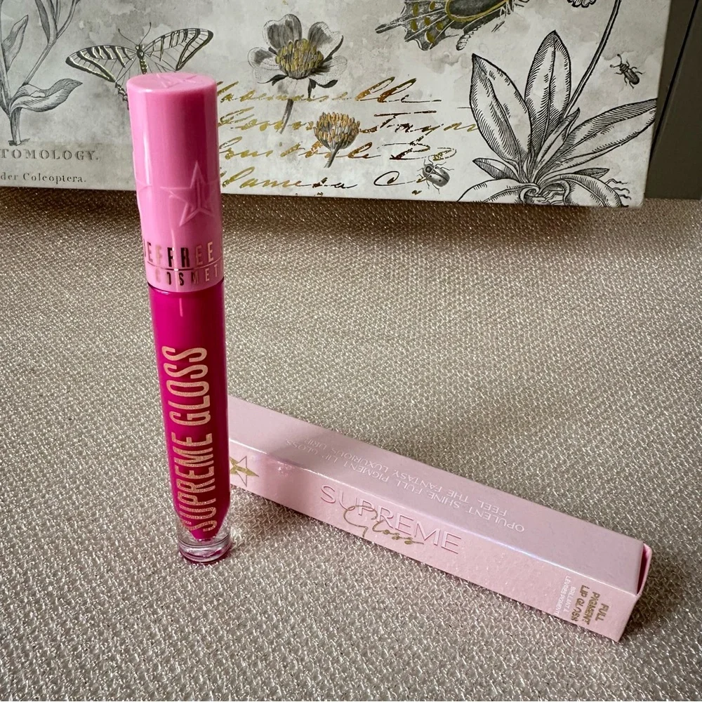Jeffree Star supreme gloss