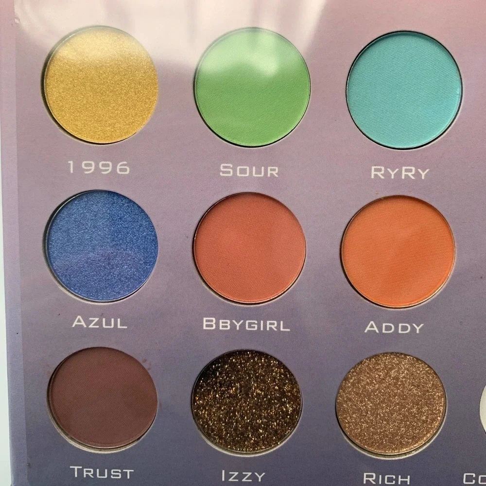 Illumnati x ISA Glam Palette illuminati isa