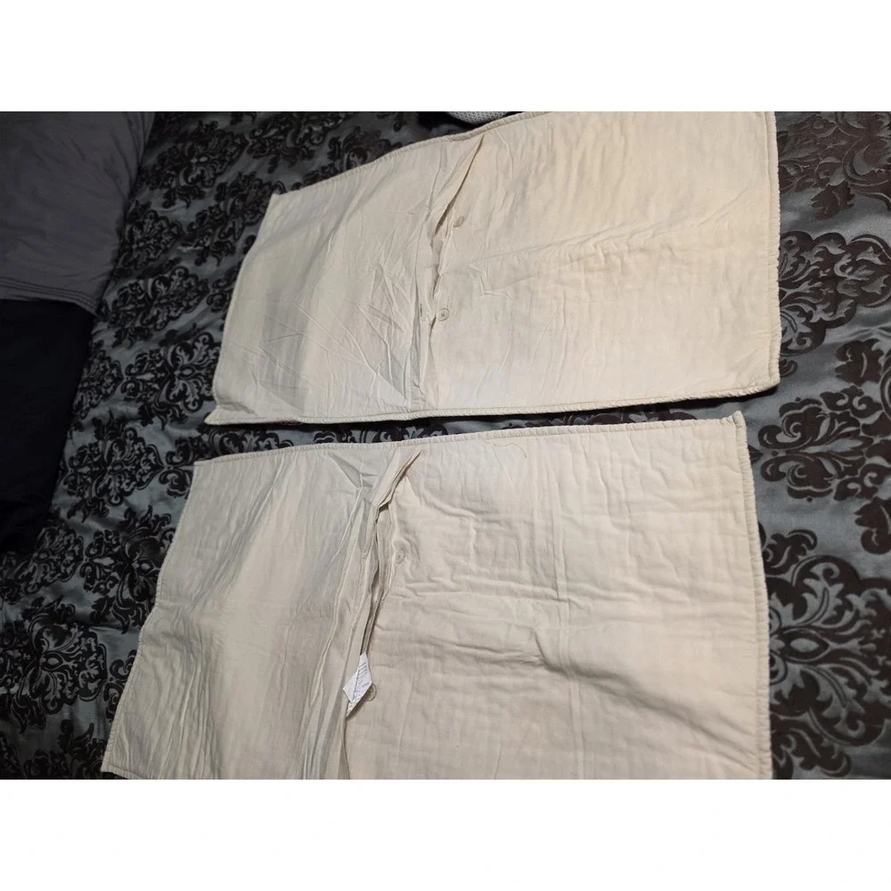 The Unbranded Brand these large