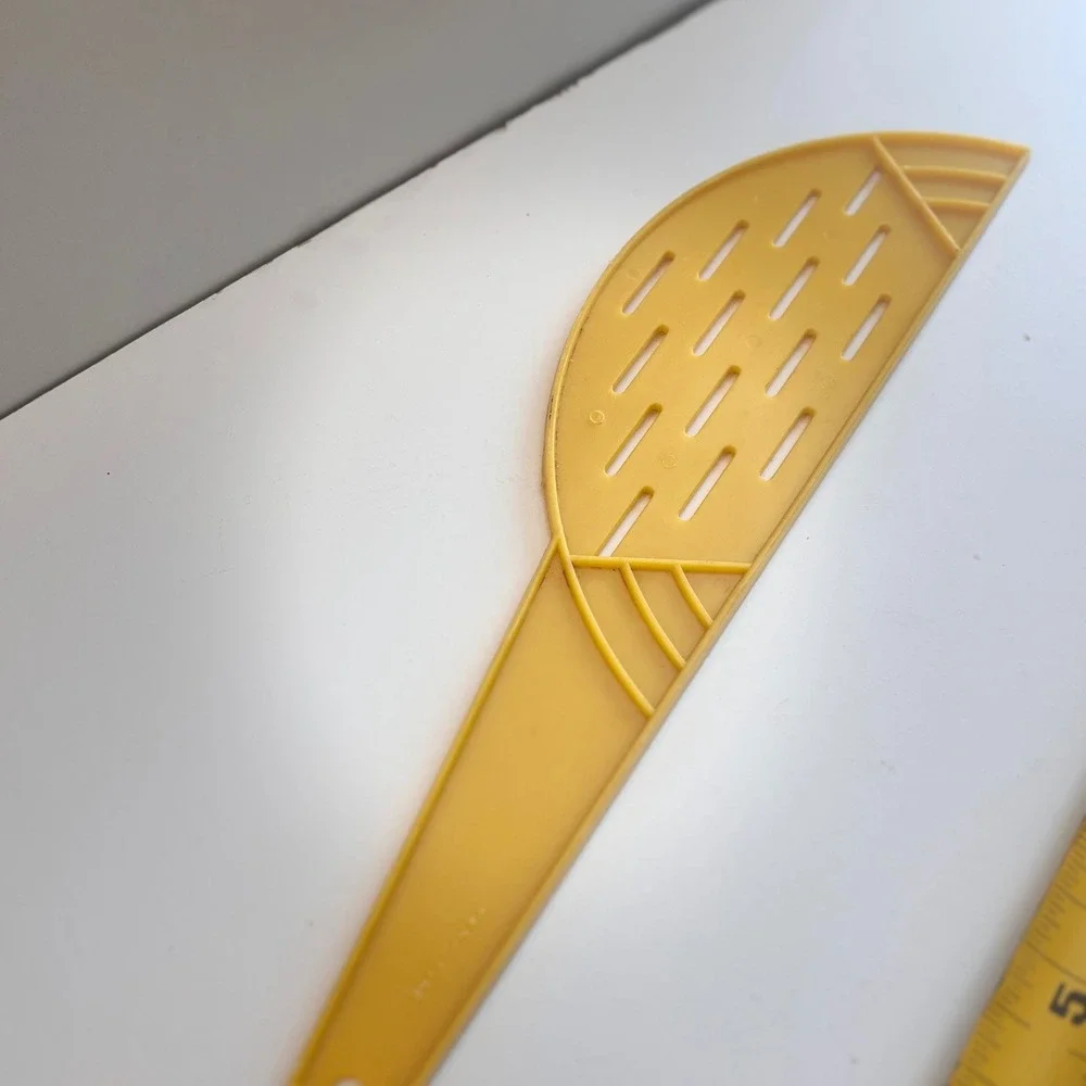 N/A yellow plastic