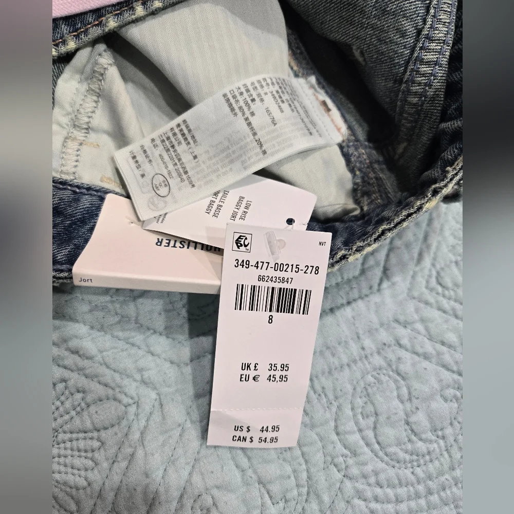 Hollister discover vibrant