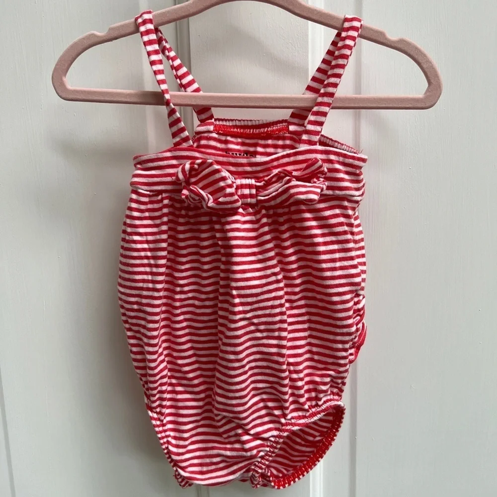 The Children’s Place 3-6M Red and White Striped Girls Onesie Tank Top