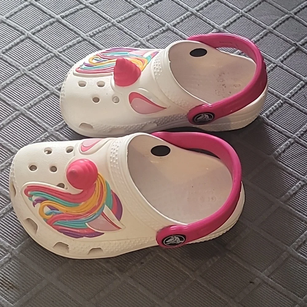 CROCS adorable kids