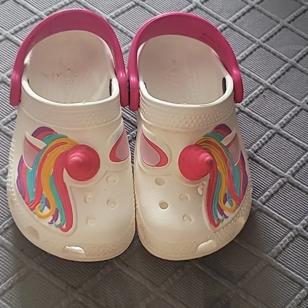 CROCS adorable kids