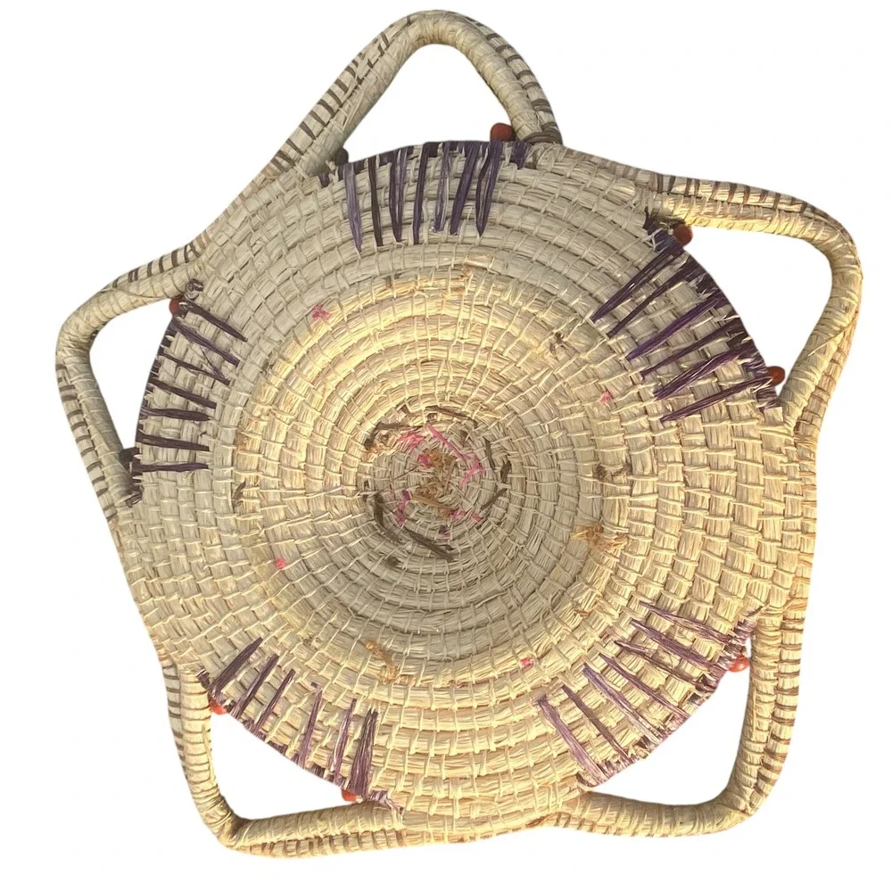 N/A handcrafted woven