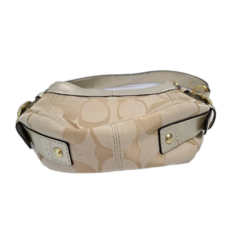 Coach pre owned
