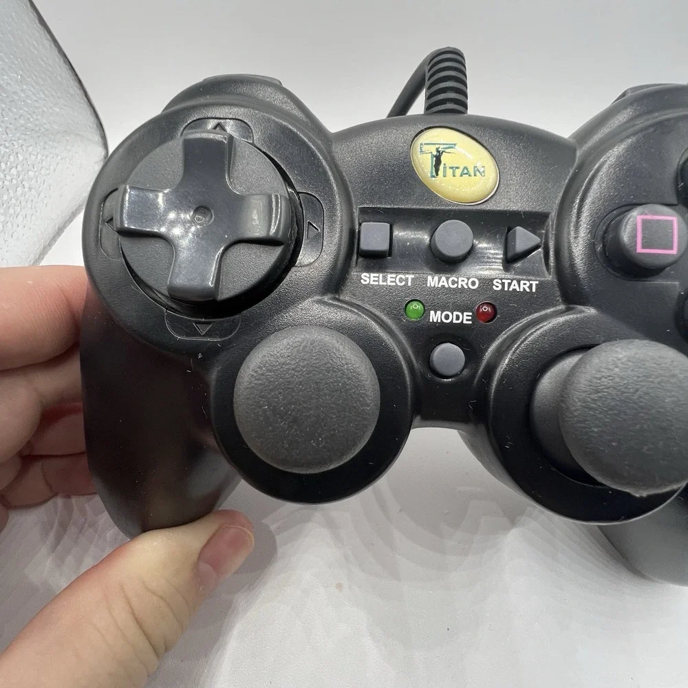 Titan playstation advanced