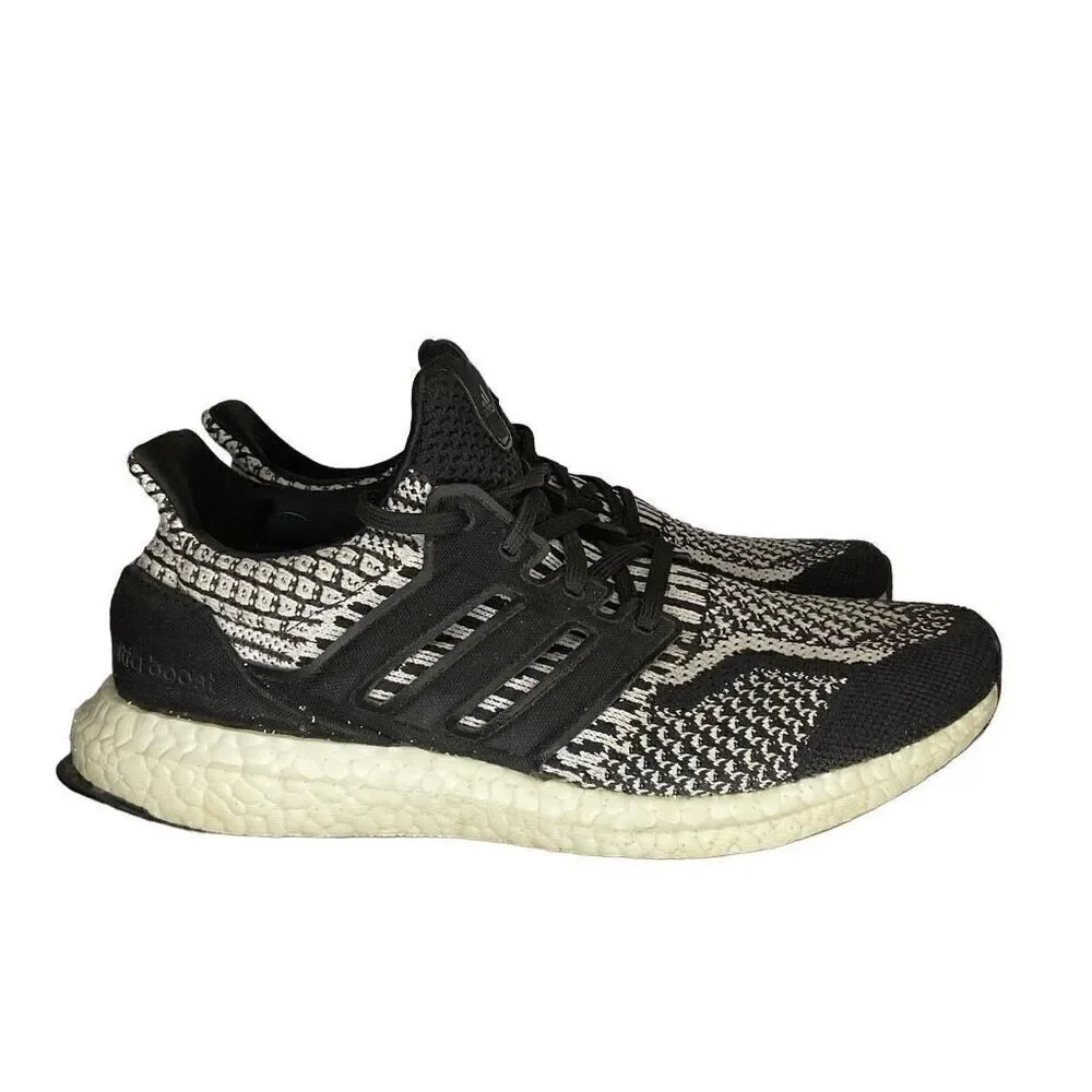 Adidas UltraBoost 5.0 DNA Womens Size 6.5 Oreo Black White Running Shoes FZ1850