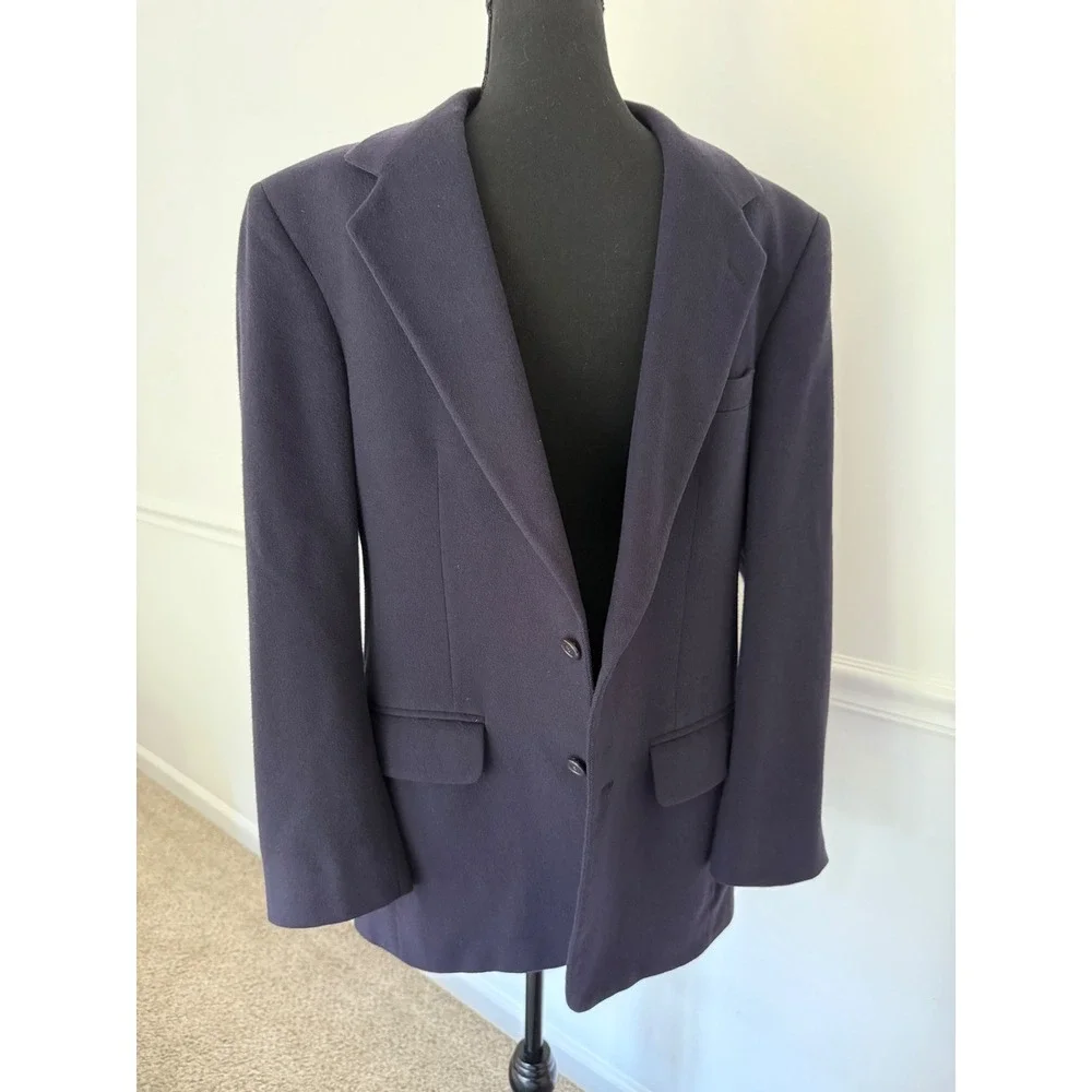 Luxurious Vintage Lord & Taylor Fifth Avenue Cashmere Blazer Rare‎ Plum men S