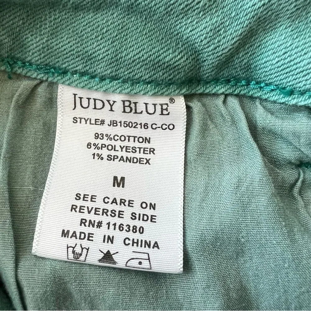 Judy Blue great preloved