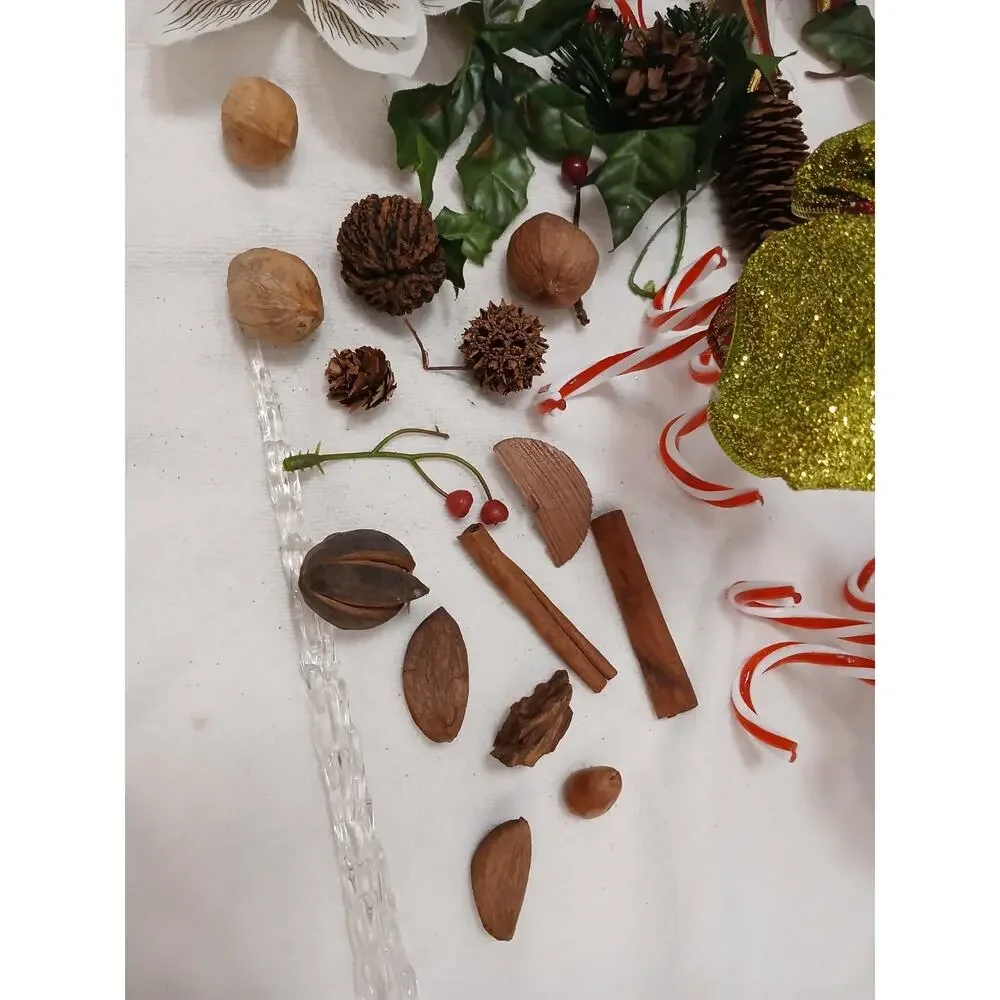 Decor vntg christmas