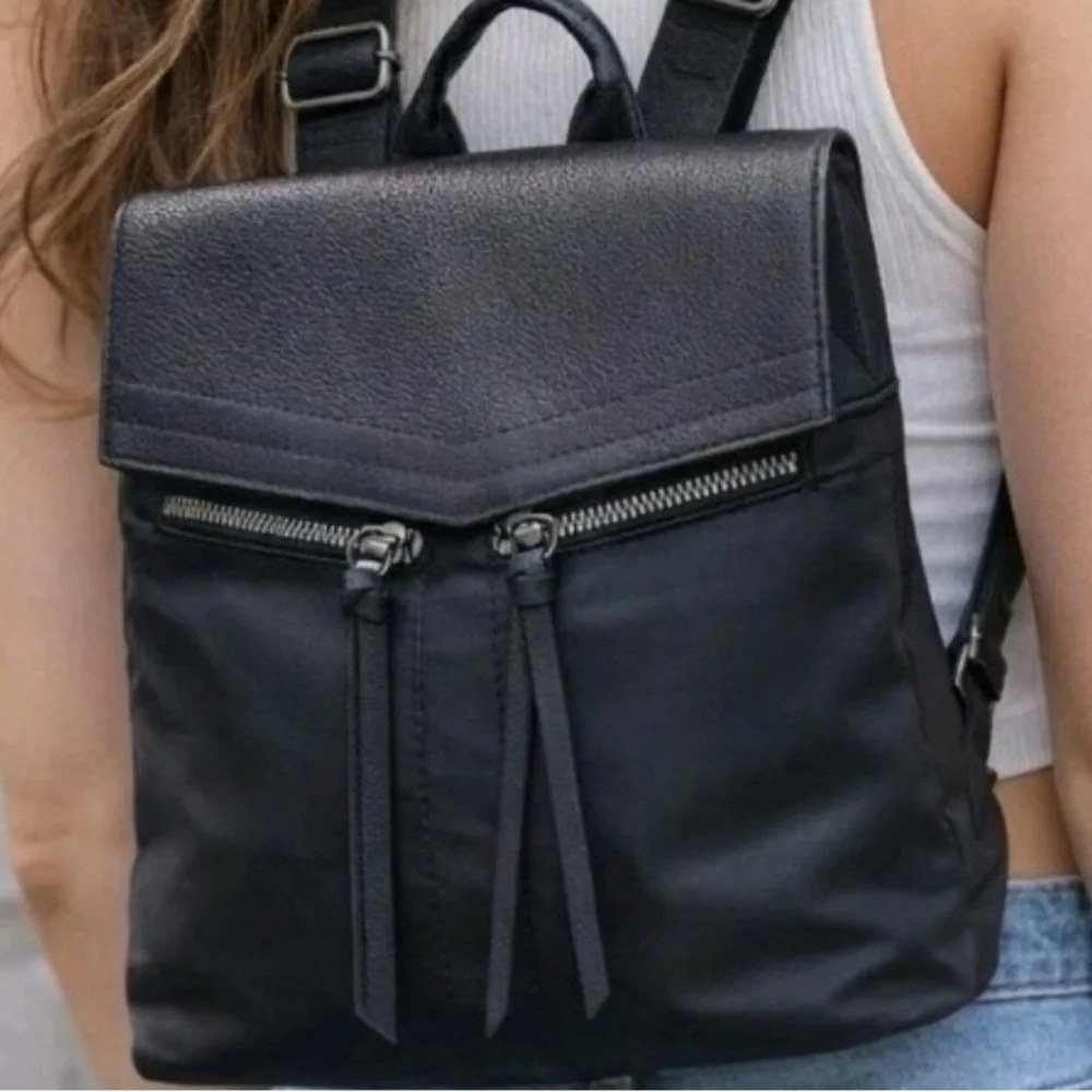 Botkier this multi