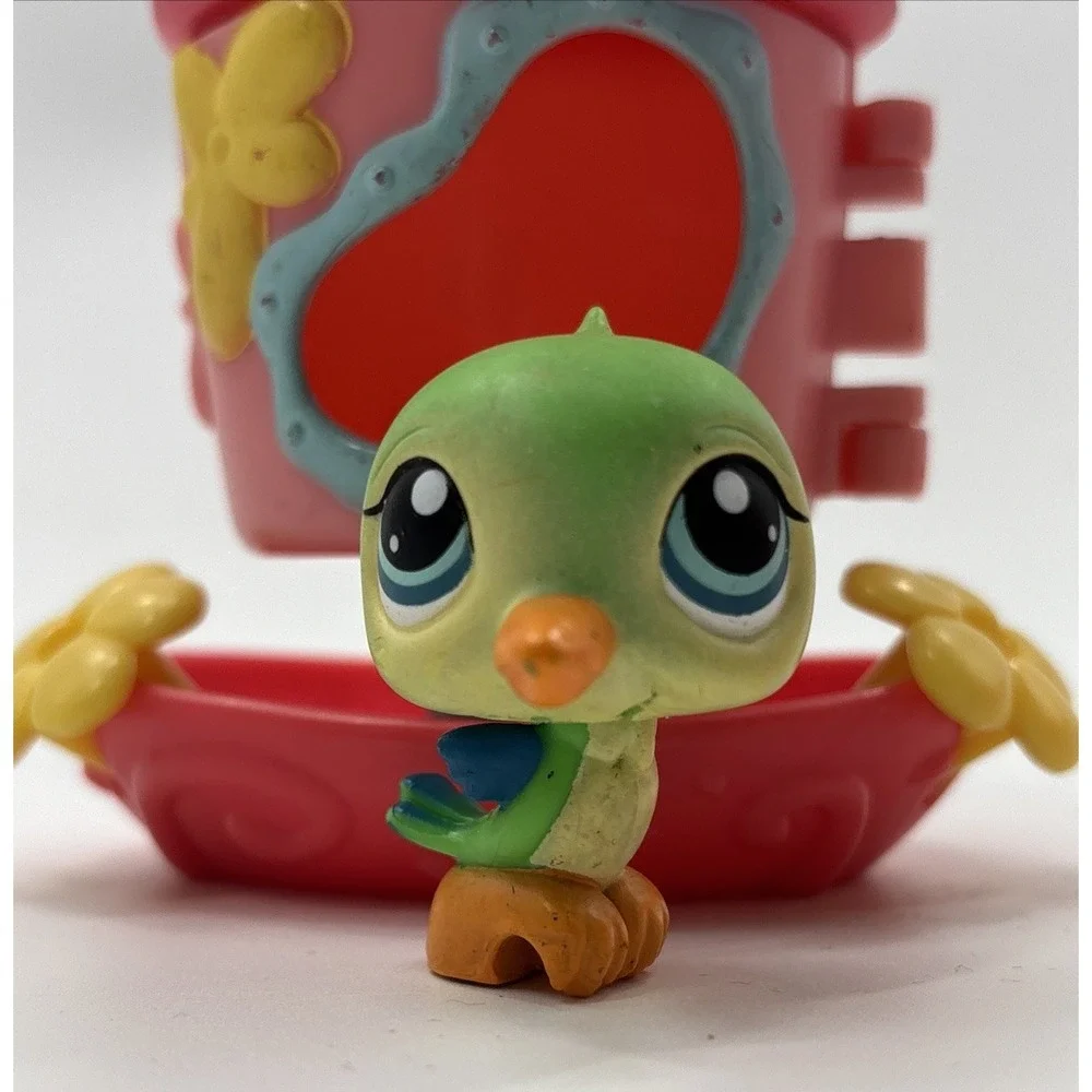 Hasbro littlest pet