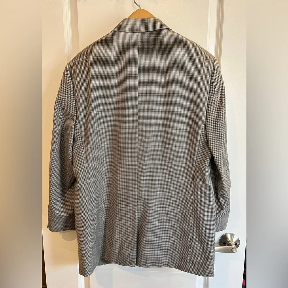Burberry reposhing this