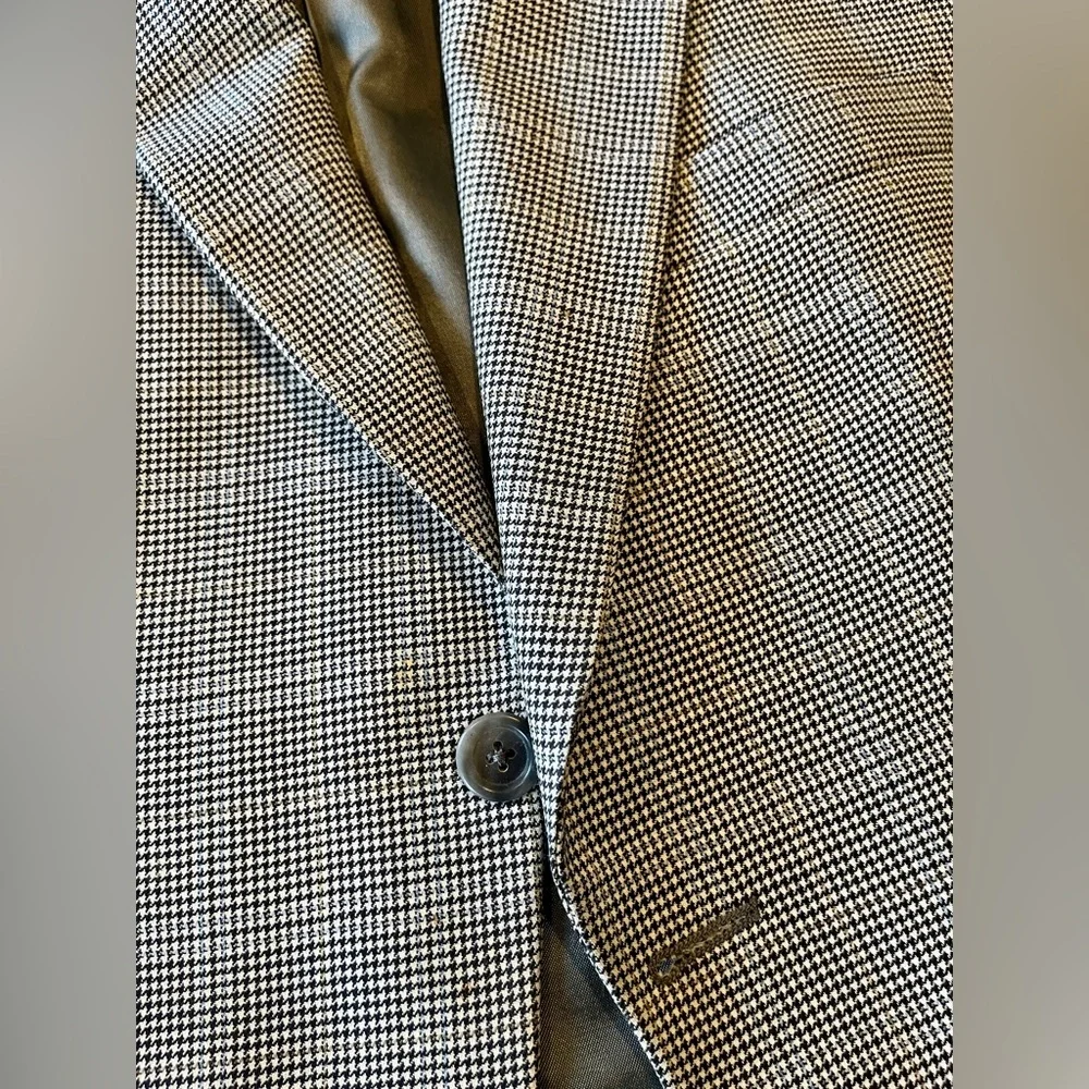 Burberry reposhing this