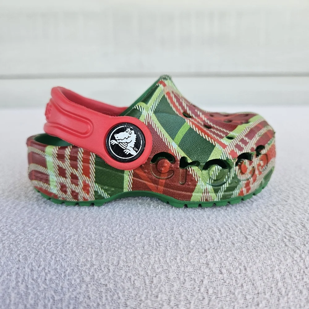 CROCS inside toddler