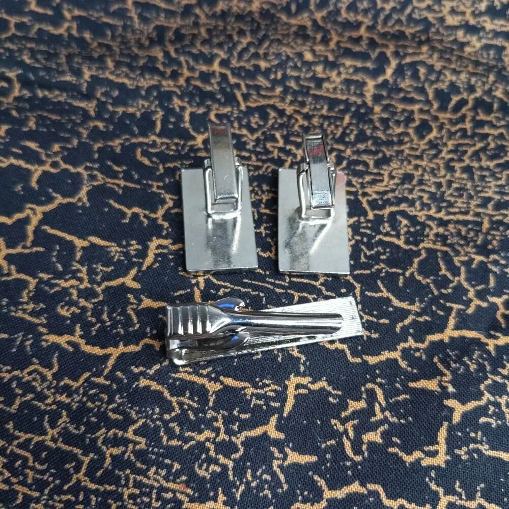 Unbranded vintage silver