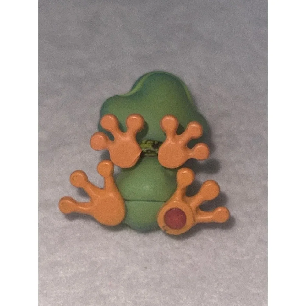 The Unbranded Brand littlest pet