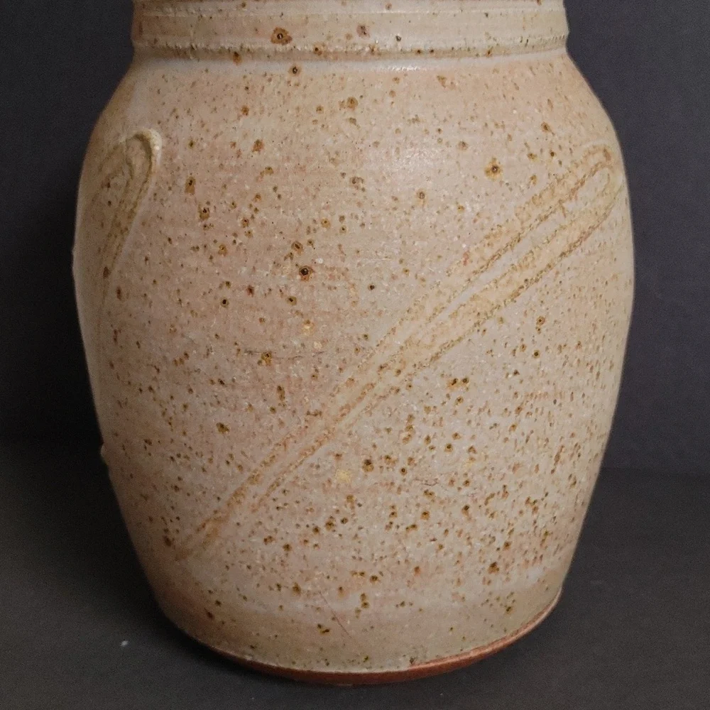 Artisan ceremic vase