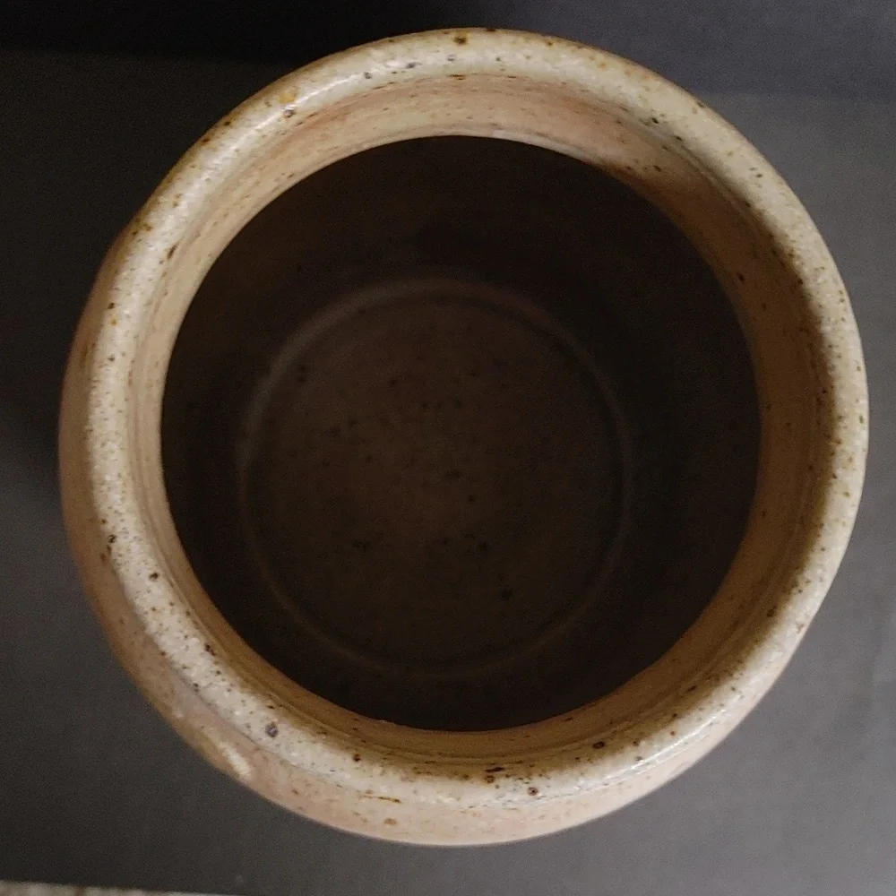 Artisan ceremic vase
