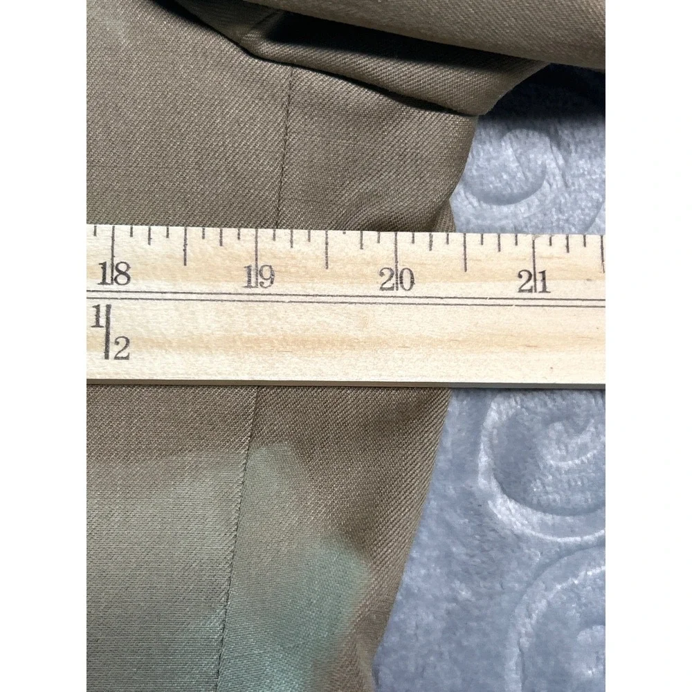 Tommy Hilfiger **size unknown