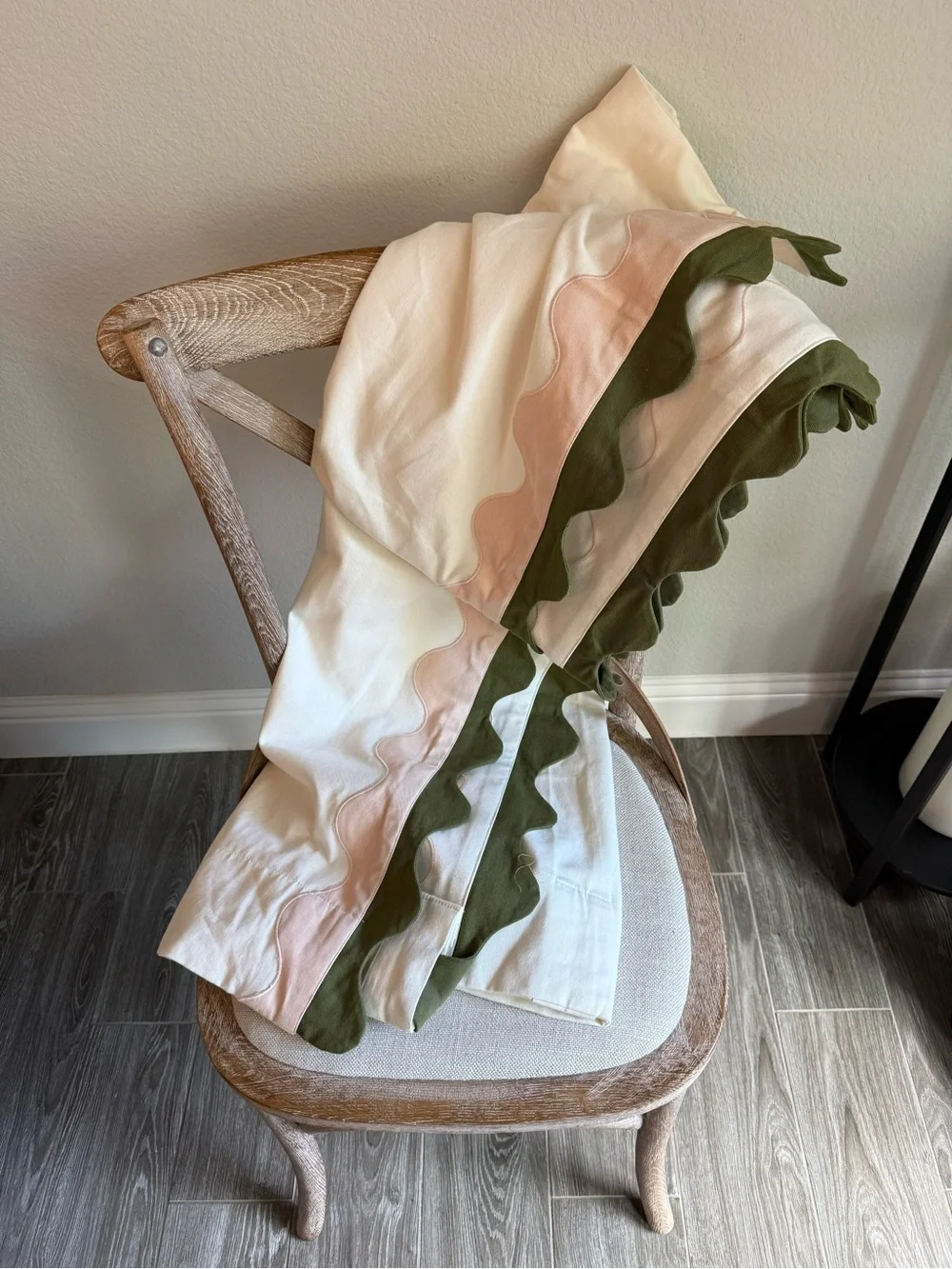 Anthropologie maeve scalloped