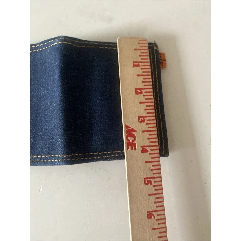 Levis leather solid states