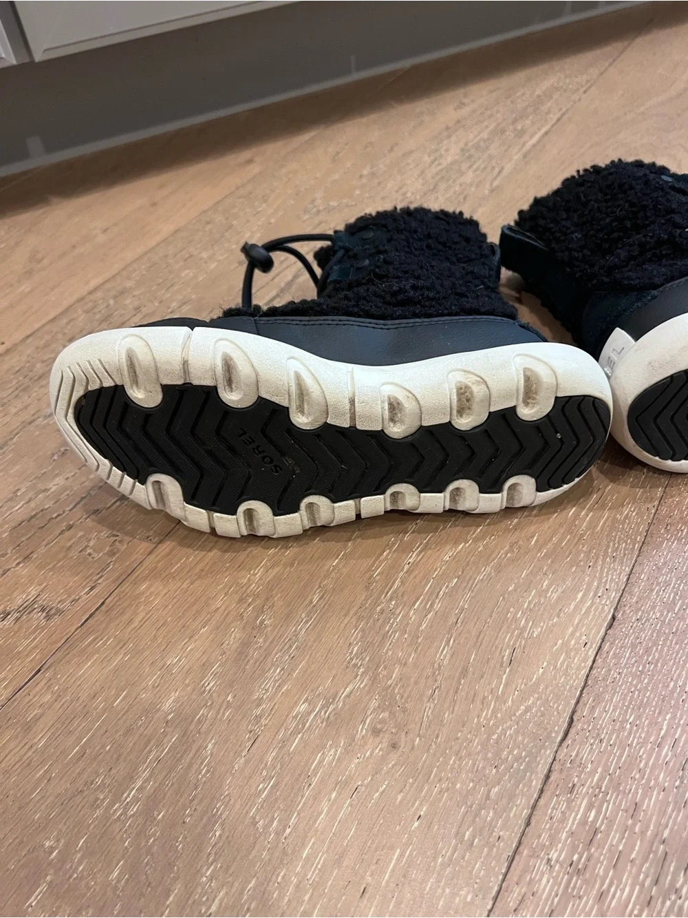 Sorel cozy faux
