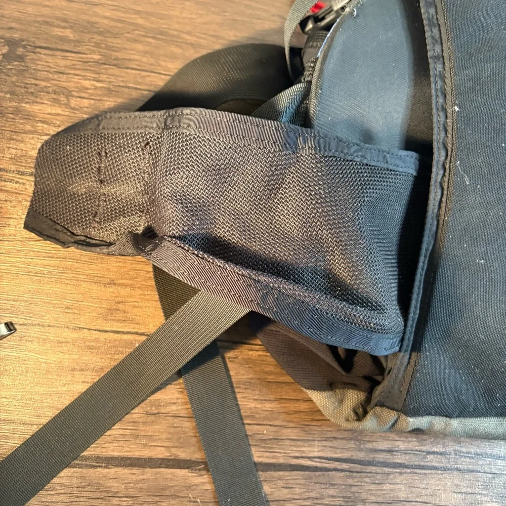 OSPREY carefully 11”