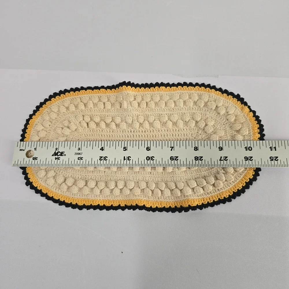 Vintage keywords crocheted